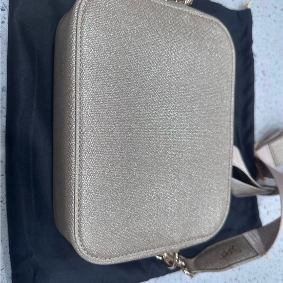 NWT White Elm Limited Edition Color Gold Sparkle Bexley with Dust bag - Picture 6 of 9